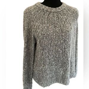 Fat Face gray marled chunky knit crew neck sweater size 4.